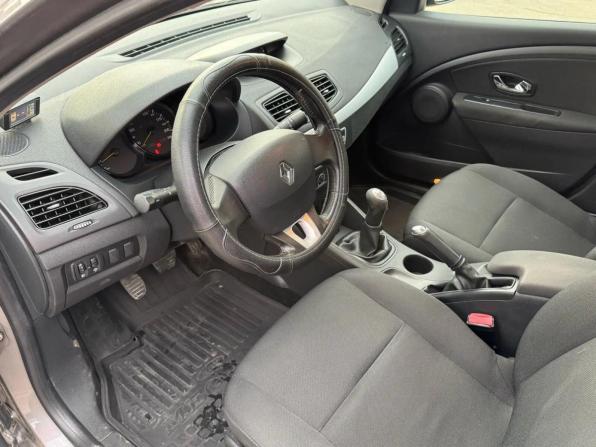 Renault Fluence I с пробегом 2012 года, цена 666 500 рублей, 299600 км, седан, Автокод Объявления