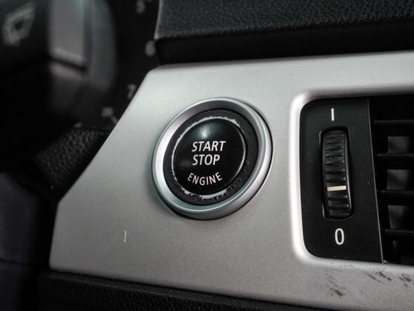 BMW 3 серии V (E90/E91/E92/E93) Рестайлинг с пробегом 2011 года, цена 899 000 рублей, 205516 км, седан, Автокод Объявления
