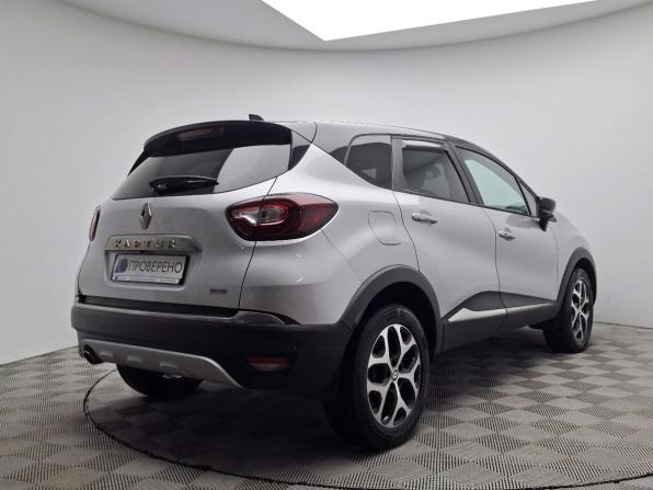 Renault Kaptur I Рестайлинг с пробегом 2021 года, цена 1 839 000 рублей, 66184 км, внедорожник, Автокод Объявления