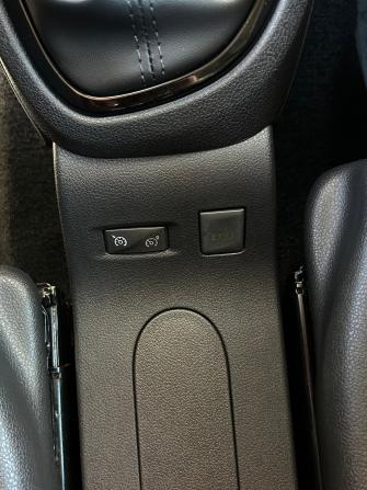 Renault Kaptur I с пробегом 2019 года, цена 1 490 000 рублей, 128330 км, внедорожник, Автокод Объявления