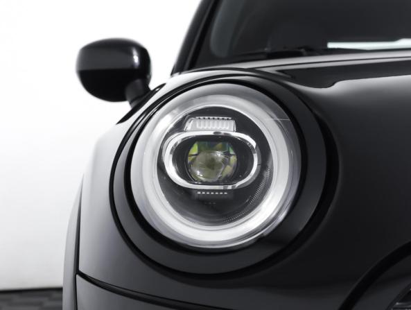 Mini Hatch III (F55/F56) Рестайлинг с пробегом 2020 года, цена 3 290 000 рублей, 27499 км, хэтчбек, Автокод Объявления