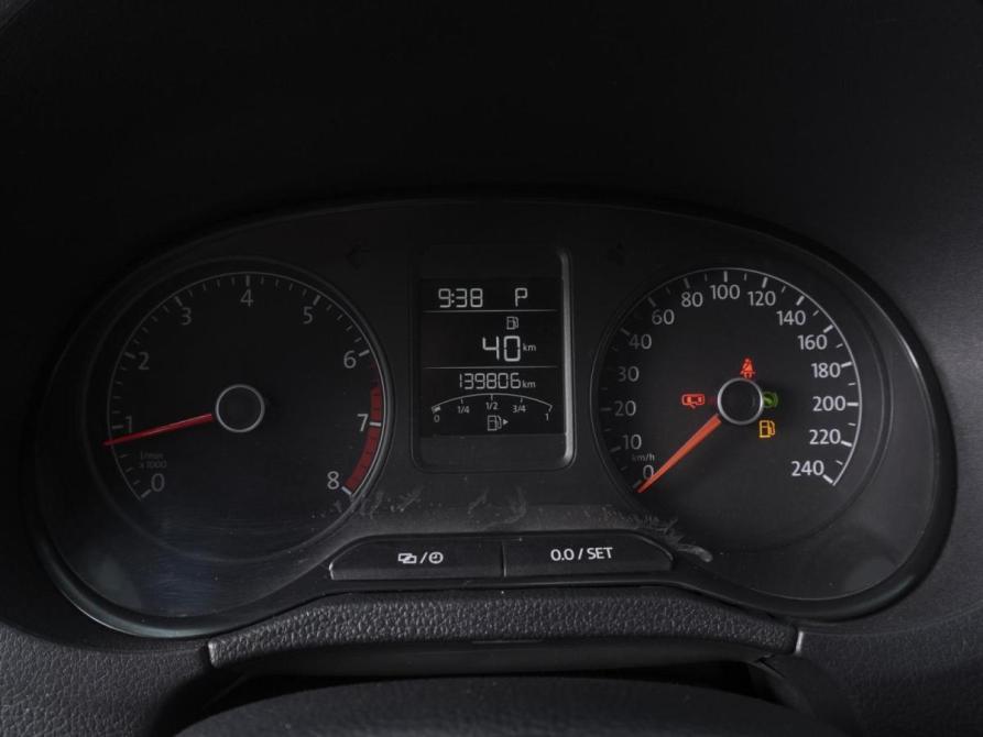 Volkswagen Polo V Рестайлинг Ростов-на-Дону  - изображение 14