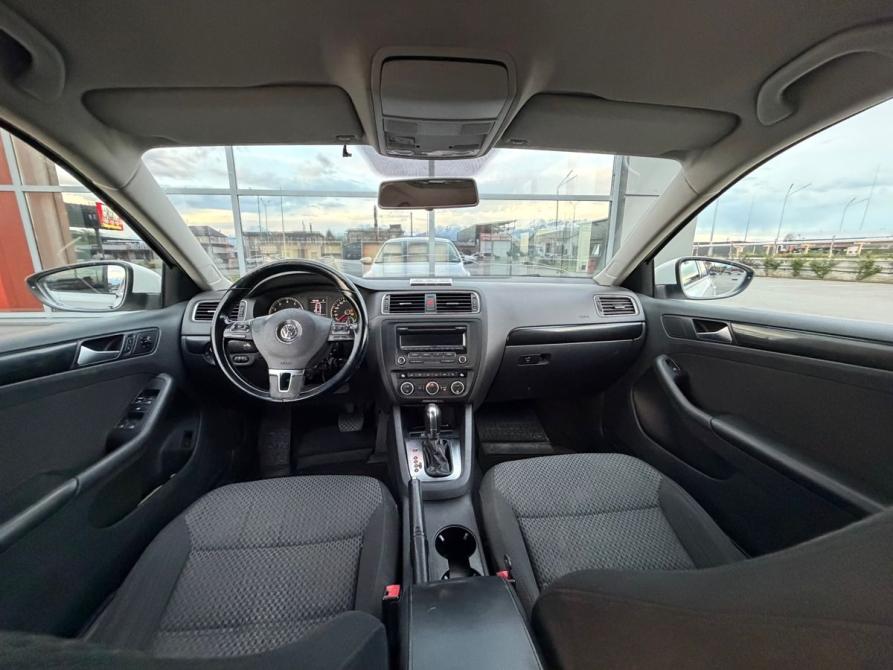 Volkswagen Jetta VI Владикавказ  - изображение 9