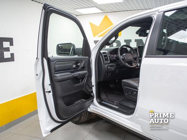 Ram 1500 V Рестайлинг с пробегом 2025 года, цена 10 299 000 рублей, 59 км, offers.body_type.unknown, Автокод Объявления
