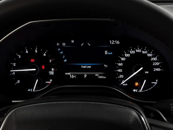 Toyota Avalon V Рестайлинг с пробегом 2023 года, цена 3 490 000 рублей, 7850 км, седан, Автокод Объявления