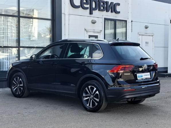 Volkswagen Tiguan II с пробегом 2020 года, цена 2 500 000 рублей, 100976 км, внедорожник, Автокод Объявления