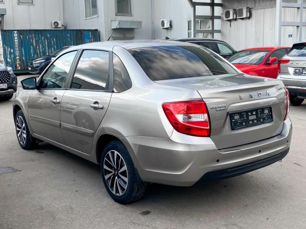Lada (ВАЗ) Granta I Рестайлинг с пробегом 2022 года, цена 799 000 рублей, 72348 км, седан, Автокод Объявления