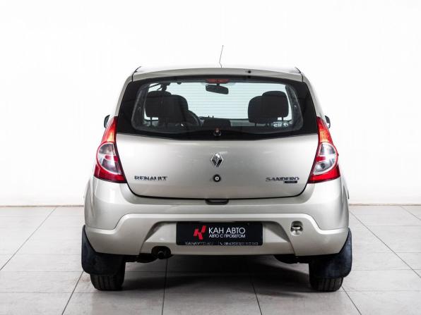 Renault Sandero I с пробегом 2012 года, цена 650 000 рублей, 111773 км, хэтчбек, Автокод Объявления