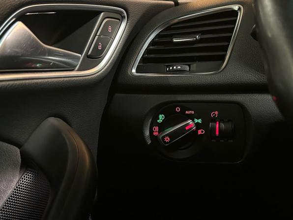 Audi Q3 I (8U) с пробегом 2012 года, цена 1 499 900 рублей, 155774 км, внедорожник, Автокод Объявления