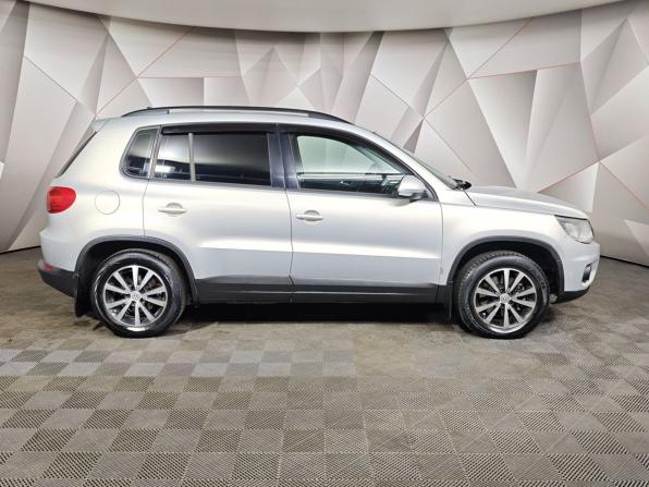 Volkswagen Tiguan I Рестайлинг с пробегом 2012 года, цена 930 000 рублей, 230595 км, внедорожник, Автокод Объявления