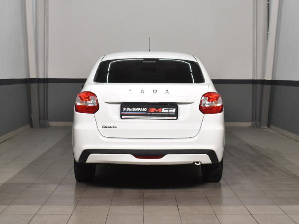 Lada (ВАЗ) Granta I Рестайлинг с пробегом 2021 года, цена 639 995 рублей, 132035 км, хэтчбек, Автокод Объявления