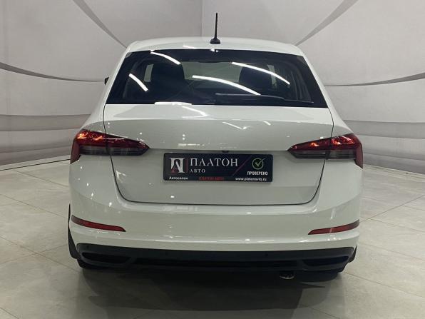 Skoda Rapid II с пробегом 2021 года, цена 1 275 000 рублей, 87500 км, лифтбек, Автокод Объявления