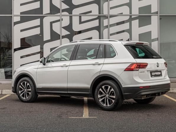 Volkswagen Tiguan II с пробегом 2019 года, цена 2 730 000 рублей, 136955 км, внедорожник, Автокод Объявления