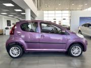 Peugeot 107 I Рестайлинг 2 Ростов-на-Дону  - изображение 18