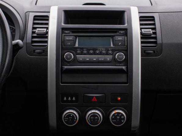 Nissan X-Trail II Рестайлинг с пробегом 2013 года, цена 1 245 000 рублей, 241128 км, внедорожник, Автокод Объявления