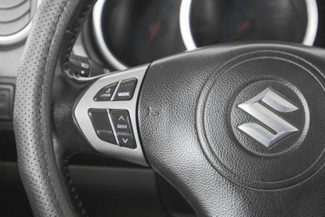 Suzuki Grand Vitara II с пробегом 2006 года, цена 889 000 рублей, 304530 км, внедорожник, Автокод Объявления