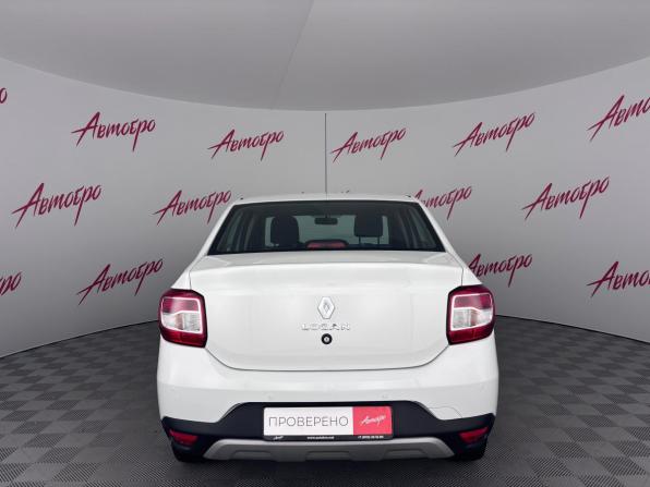 Renault Logan II Рестайлинг с пробегом 2022 года, цена 1 390 000 рублей, 43555 км, седан, Автокод Объявления
