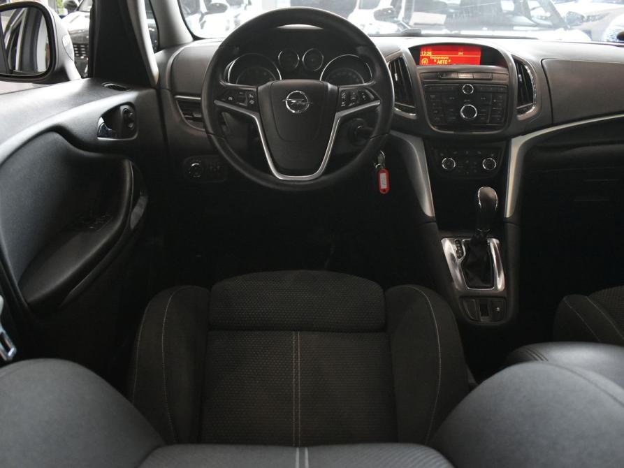 Opel Zafira C Москва  - изображение 10