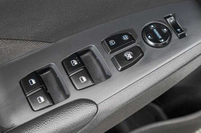 Hyundai Solaris II с пробегом 2020 года, цена 1 459 000 рублей, 78000 км, седан, Автокод Объявления
