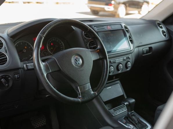 Volkswagen Tiguan I с пробегом 2009 года, цена 930 000 рублей, 186365 км, внедорожник, Автокод Объявления