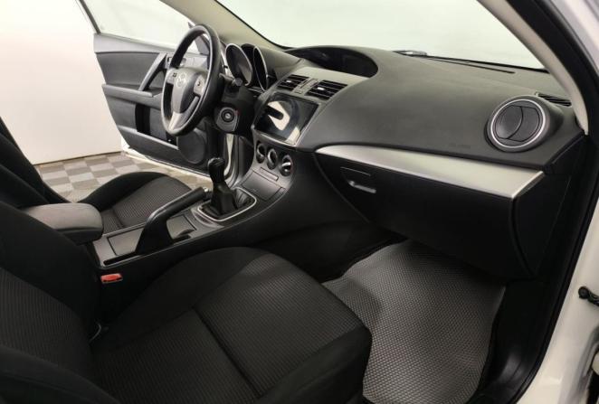 Mazda 3 II (BL) Рестайлинг с пробегом 2012 года, цена 780 000 рублей, 198359 км, хэтчбек, Автокод Объявления