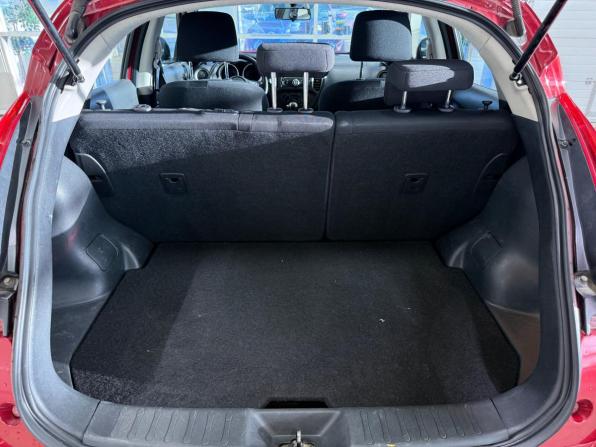 Nissan Juke I с пробегом 2012 года, цена 975 000 рублей, 98000 км, внедорожник, Автокод Объявления