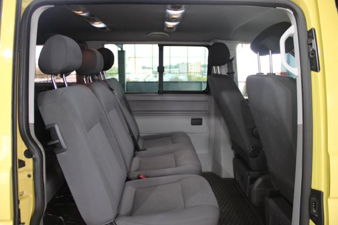 Volkswagen Caravelle T5 Рестайлинг с пробегом 2012 года, цена 1 799 000 рублей, 154000 км, минивэн, Автокод Объявления
