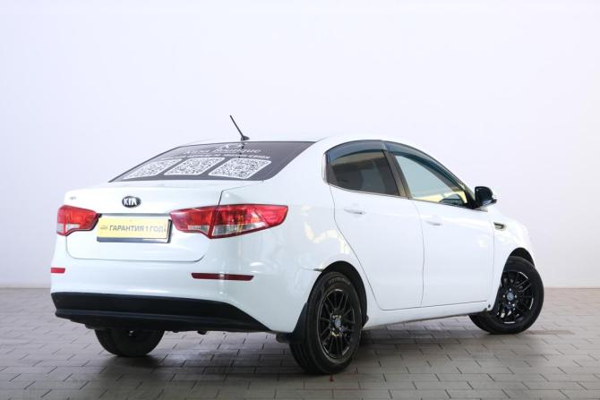 Kia Rio III Рестайлинг с пробегом 2016 года, цена 899 000 рублей, 166000 км, седан, Автокод Объявления