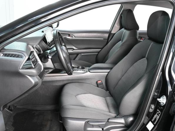 Toyota Camry VIII (XV70) Рестайлинг с пробегом 2021 года, цена 2 679 000 рублей, 50551 км, седан, Автокод Объявления