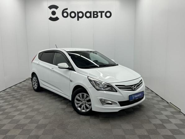 Hyundai Solaris I Рестайлинг с пробегом 2015 года, цена 890 000 рублей, 169307 км, хэтчбек, Автокод Объявления