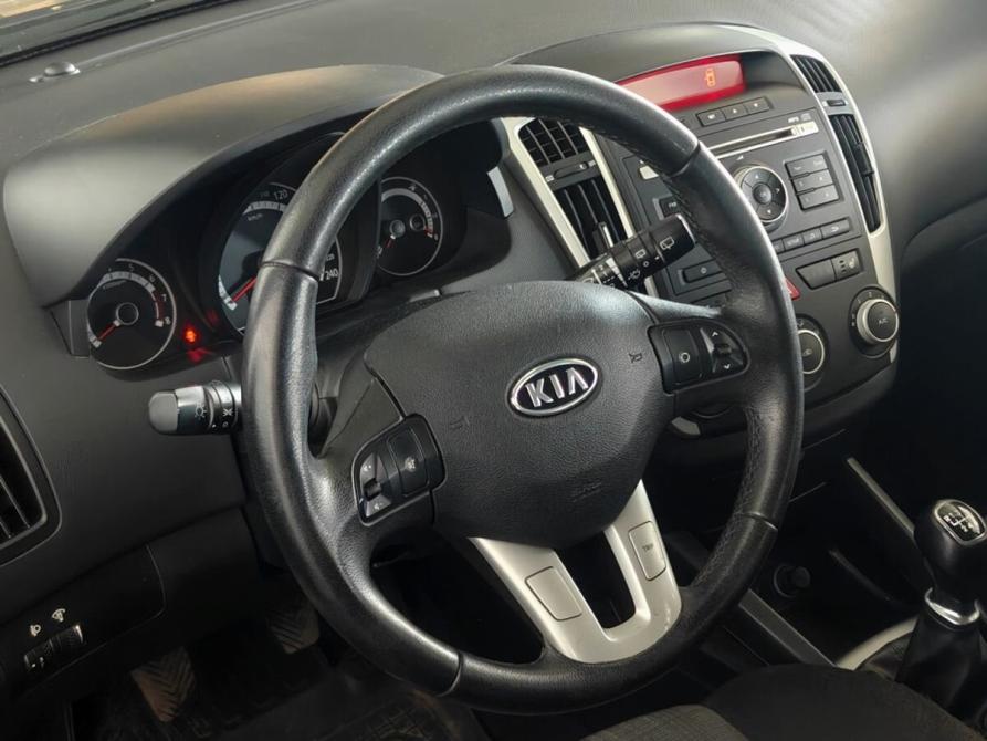 Kia Ceed I Рестайлинг Москва  - изображение 12