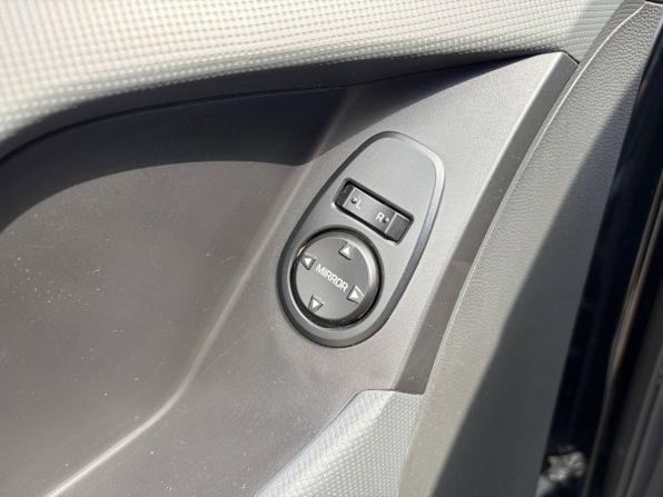 Hyundai Creta I с пробегом 2018 года, цена 1 395 000 рублей, 230200 км, внедорожник, Автокод Объявления