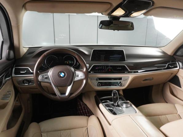 BMW 7 серии VI (G11/G12) с пробегом 2015 года, цена 3 565 000 рублей, 131521 км, седан, Автокод Объявления