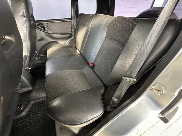 Chevrolet Niva I Рестайлинг с пробегом 2013 года, цена 550 000 рублей, 233736 км, внедорожник, Автокод Объявления