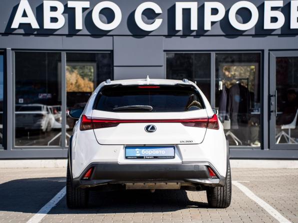 Lexus UX I с пробегом 2020 года, цена 2 700 000 рублей, 65500 км, внедорожник, Автокод Объявления