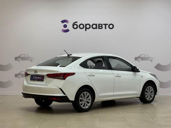 Hyundai Solaris II Рестайлинг с пробегом 2020 года, цена 1 300 000 рублей, 113602 км, седан, Автокод Объявления