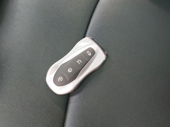 Geely Atlas Pro с пробегом 2024 года, цена 2 000 000 рублей, 42617 км, внедорожник, Автокод Объявления
