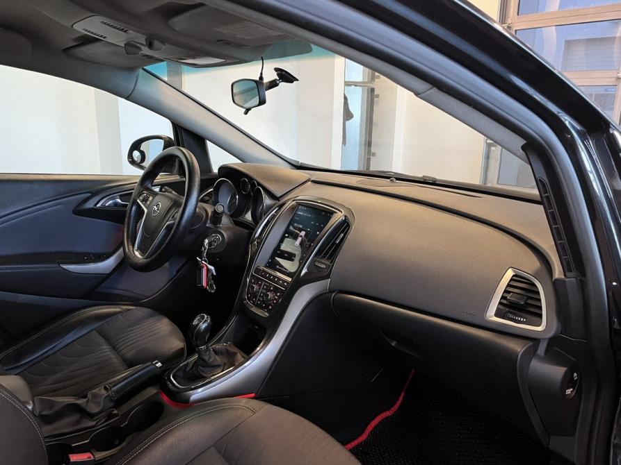 Opel Astra J Рестайлинг Чебоксары  - изображение 12