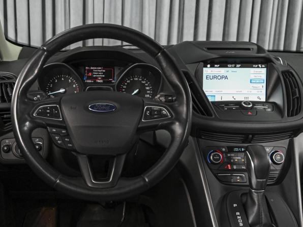 Ford Kuga II Рестайлинг с пробегом 2017 года, цена 1 430 000 рублей, 213509 км, внедорожник, Автокод Объявления