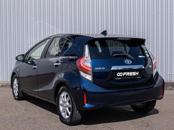 Toyota Aqua I Рестайлинг 2 с пробегом 2018 года, цена 1 269 000 рублей, 106766 км, хэтчбек, Автокод Объявления