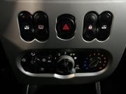 Renault Logan I Рестайлинг Великий Новгород  - изображение 32