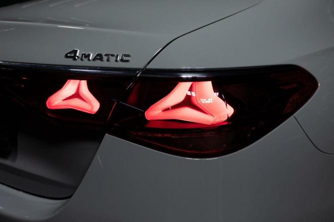 Новый Mercedes-Benz E-Класс VI (W214 S214) 2025 года, цена 9 590 000 рублей, седан, Автокод Объявления