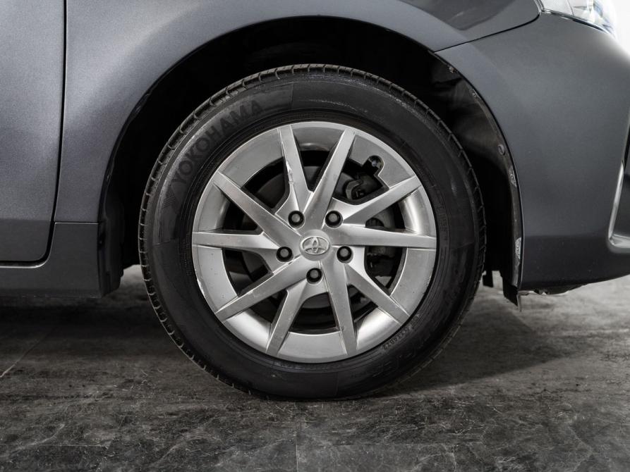 Toyota Prius Alpha I (ZVW40/41) Рестайлинг Иркутск  - изображение 19