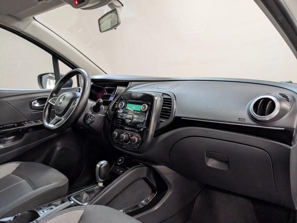 Renault Kaptur I Рестайлинг с пробегом 2021 года, цена 1 575 000 рублей, 88658 км, внедорожник, Автокод Объявления