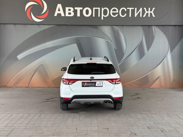 Kia Rio IV с пробегом 2018 года, цена 1 375 000 рублей, 139750 км, хэтчбек, Автокод Объявления