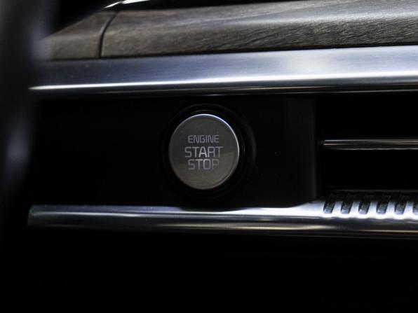 Kia K5 III с пробегом 2020 года, цена 3 099 000 рублей, 71603 км, седан, Автокод Объявления