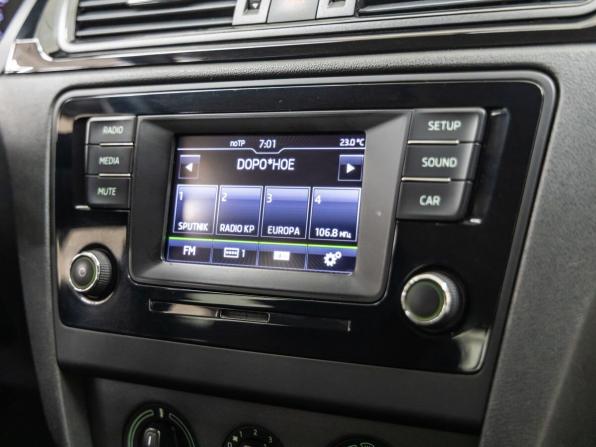 Skoda Rapid I с пробегом 2015 года, цена 1 188 000 рублей, 103249 км, лифтбек, Автокод Объявления
