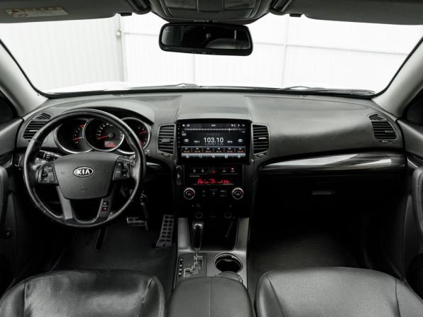 Kia Sorento II с пробегом 2010 года, цена 1 260 000 рублей, 228386 км, внедорожник, Автокод Объявления