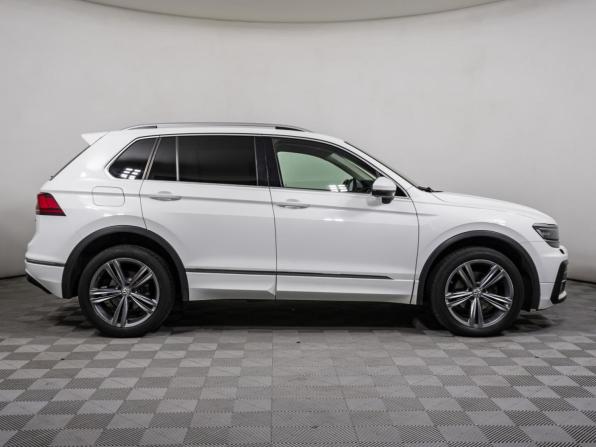 Volkswagen Tiguan II с пробегом 2018 года, цена 2 890 000 рублей, 147712 км, внедорожник, Автокод Объявления