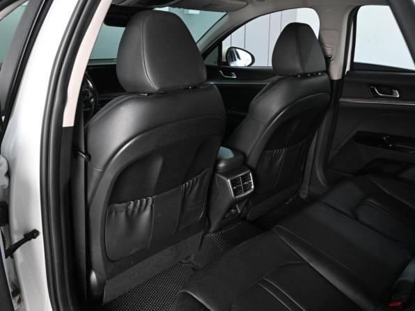 Kia K5 III с пробегом 2020 года, цена 2 599 000 рублей, 120433 км, седан, Автокод Объявления
